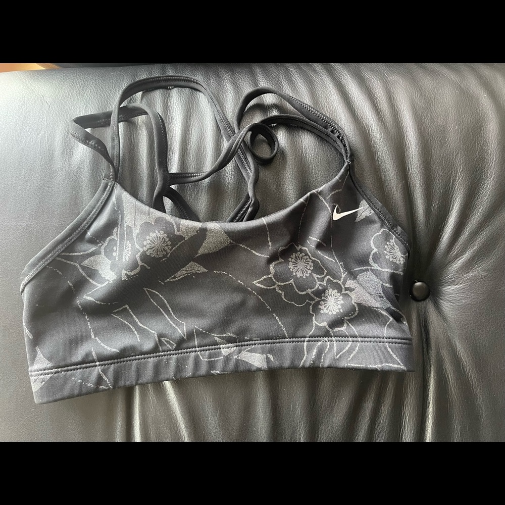 Nike Sports Bra - Picture 1 of 2